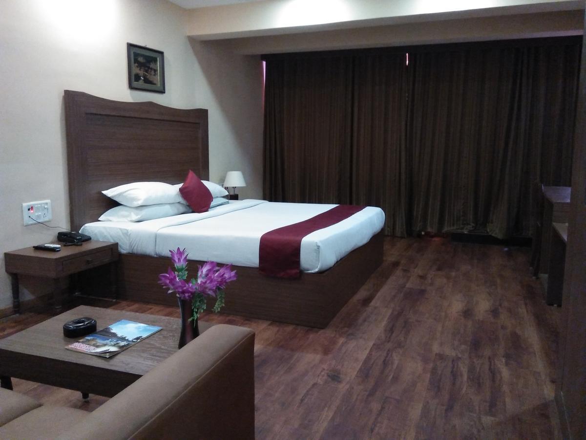 Golden Sun Beach Resort Mahabalipuram Ngoại thất bức ảnh